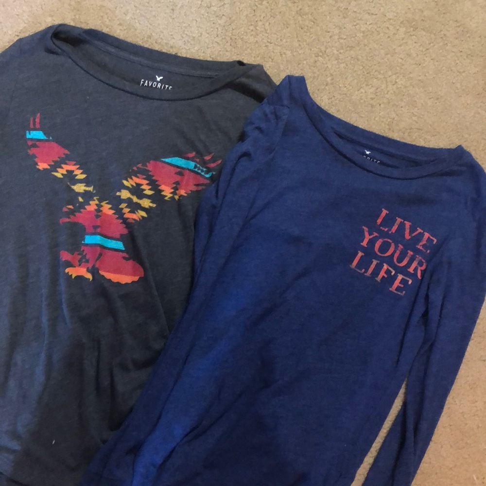 bundle of two american eagle long sleeve tees